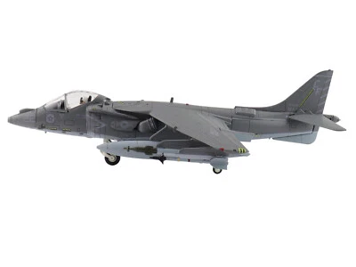AV-8B Harrier II 163879 USMC 1/72 Diecast Aircraft CARZ Hobby Master