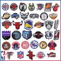 在飛比找蝦皮購物優惠-籃球 NBA 球隊 LOGO 吊飾適用於 Crocs 鞋配件