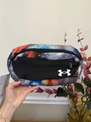 NWT Under Armour Unisex Flex Waist Bag Fanny Pack One Size