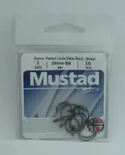 Mustad 39944BN-1 Black Nickel Classic Circle Hook 10CT Ringed Eye