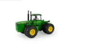 1/16 8850 Tractor | Prestige Collection- LP82795