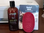 Good Dog Avocado Moisturing Dog Conditioner & Grooming Brush w/Loop Handle New