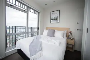Breathtaking Ocean View Two Bedroom Apartment