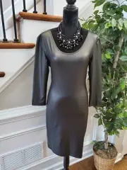 Swoon Women's Solid Black Polyester Scoop Neck Long Sleeve Knee Length Dress M