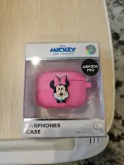 DISNEY Mickey And Friends Minnie Mouse Pink Airpods Pro Case NIB Rare Cute!