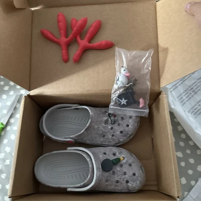 Jeff Staple Sidewalk Crocs size 9 new with receipt