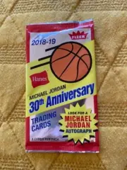 RARE! 2018-2019 MICHAEL JORDAN Hanes SEALED Pack w/SILVER STRIP MJ Auto? READ!