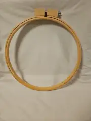 Wooden 14 Inch Hoop Embroidery Quilting Unbranded Wing Nut Made InTaiwan