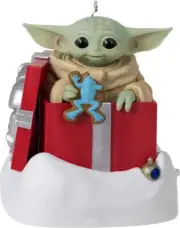 Hallmark Keepsake Christmas Ornament, Star Wars: The Mandalorian Grogu Greetings