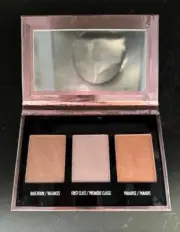Black Radiance True Complexion 3D Highlighter Palette, Luminosity, 0.38 Ounce