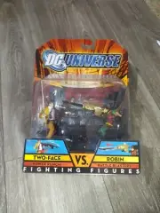 DC Universe Fighting Figures Two Face VS Robin w/Power Punch & Battle Blasters