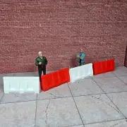 Jersey Barrier Model Set 1/24 Scale Diorama Garage Dollhouse Accessory
