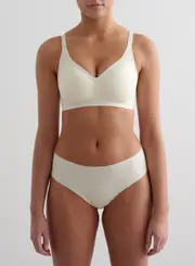 [aim'n] Almond White Soft Bra