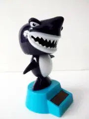 Solar-Powered Bobble Head Shark w/ Moving Head & Front Fins - Purple