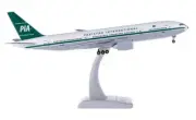 1:200 32CM Hogan PIA PAKISTAN BOEING 777-200 Passenger Plane ABS Plastic Model