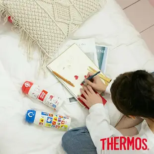 THERMOS膳魔師超輕量彈蓋瓶/ 0.5L/ JNL-502KT-BLWH/ 藍白經典小物系列