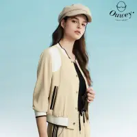 在飛比找momo購物網優惠-【OUWEY 歐薇】時髦撞色拼接織帶短版運動風外套(杏色；S