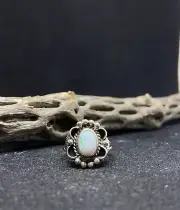 Native American Navajo white fire opal Sterling Silver Ring Size 6.5