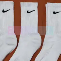 在飛比找蝦皮購物優惠-NIKE 高筒 毛巾底 運動襪 白色 百搭 (現貨