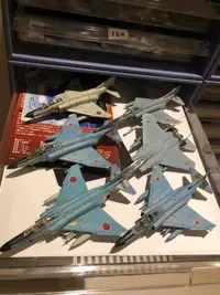 在飛比找露天拍賣優惠-1/144 技MIX TOMYTEC F-4 成品 一台99