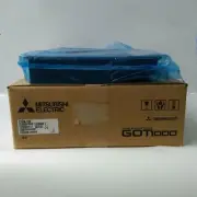 New MITSUBISHI in box GT1695M-XTBD GT1695MXTBD Touch screen One year warranty