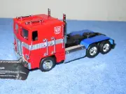 CABOVER SEMI TRACTOR TRANSFORMERS OPTIMUS 1:32 JADA HASBRO
