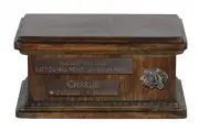 Petit Basset Griffon Vendéen small urn with a dog's likeness Art-Dog