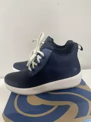 clarks cloudsteppers Shoe Step North Mid Women’s Boot Size 8.5 Navy Blue Boots