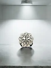 Mini Flower Shaped Desk and Fridge battery clock - Silver with white hands