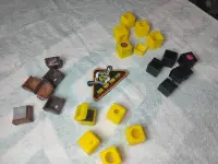 在飛比找Yahoo!奇摩拍賣優惠-【國華撞球】 巧克盒(黃、黑、皮質)（不含巧克）撞球桌 撞球