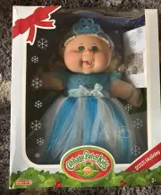 Rare 2015 Target Cabbage Patch Holiday Doll Blonde Hair Green Eyes in Box *NEW*