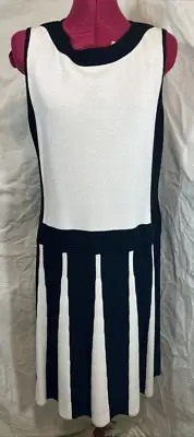 NWT St. John Sport Dress Black White Knit Med. Sleeveless Tag $485