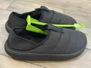 M5/W7 Crocs Classic Puff Moc - Black Brand New Men’s 5 Women’s 7
