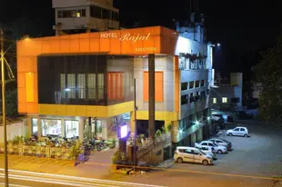 拉賈特商務飯店