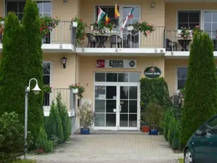 多瑙河之星公寓式酒店