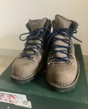 Danner Mt Pass Gunmetal Gore-Tex27.0