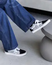 [Vans] Vans Women's Old Skool Shoes in Vans Logo Black/True White Size 10.5 10.5 Vans Logo Black/True White