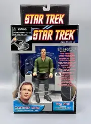 Star Trek Captain Kirk Figure W Command Chair Lights Sounds Diamond Select 2008