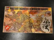 Airfix 1:32 Scale 04586-1 Series 4- 6 MILITARY FIGURES U.S. INFANTRY England NEW