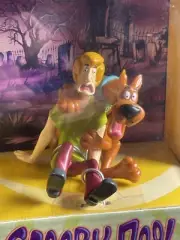 Scooby Doo Frozen with Fright Snapshots Figure Shaggy Cartoon Network
