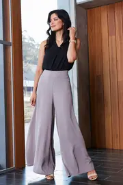 The Roll Neck Sleeveless Top--BKBD-37-1