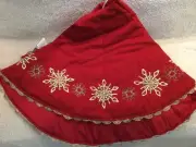 NEW ~ Dash Away Home~ 56" Red Quilted GOLD Beaded Snowflake Christmas Tree Skirt