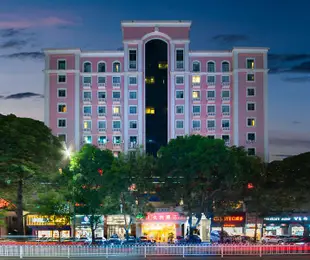 維也納酒店(深圳寶安翻身地鐵站店)Vienna Hotel (Shenzhen Bao'an Fanshen Metro Station)