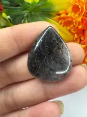 Natural Black Rutile gemstone for jewelry making and wire wrapping.