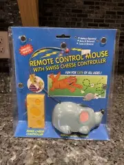 NEW 1993 Remote Control Mouse Chase Cat Toy Fun-Damental Swiss Cheese Controller