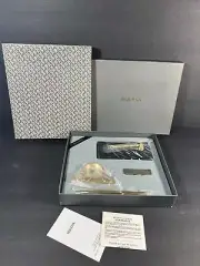 Vintage Retro Bulova Alarm Desk Clock with Pen & Pen Holder Gold Tone B7227
