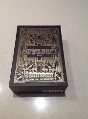 MINECRAFT GAMES BOOK EMPTY BOX BRAND NEW - BARGAIN OFFICIAL BOOK BOX