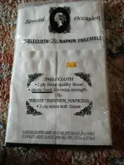 vintage special occasion tablecloth & napkin ensemble white