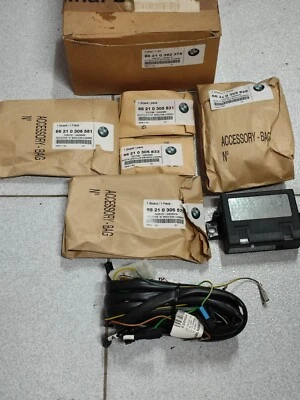 *BMW E87+LCI retrofit kit for PDC-II, front !NEW! NLA GENUINE 66210392375