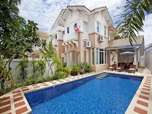 Pool Villa 4 Bed Jomtien Summertime Villa A